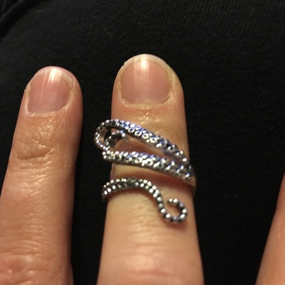 ❤️❤️❤️❤️❤️OCTOPUS RING - Picture 2 of 3